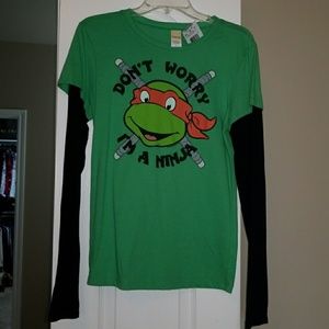 🆕 Michaelangelo Ninja Turtle Long Sleeve Tee 🐢